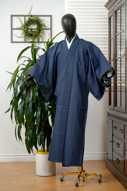 Dear Vanilla Japanese Silk Kimono Men's Robe Gown Authentic Japan Vintage Mint