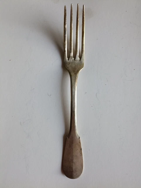 Petite fourchette gravée « Amour