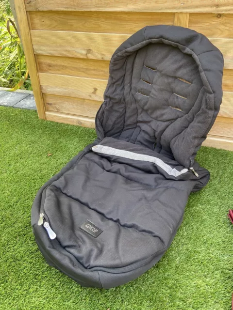 Mamas & Papas Snood (baby warmer) for Pushchair (Ocarro / XLT2 etc)