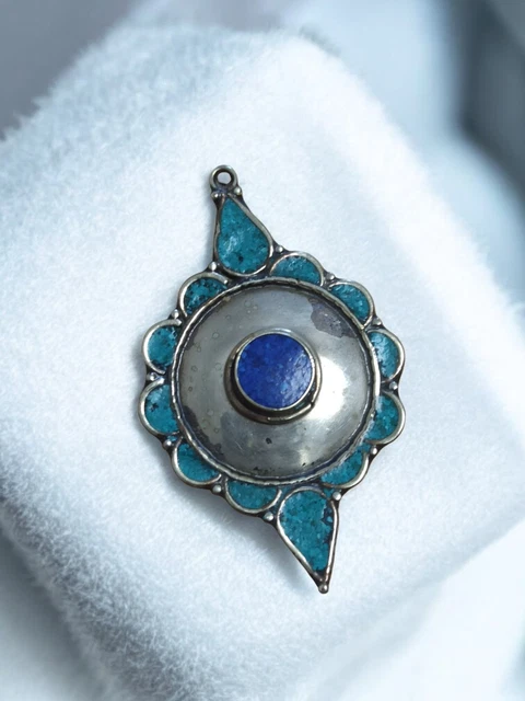 Pendentif Ancien En Argent D'Afrique Du Nord - Bijou Ethnique Vintage En Bon état