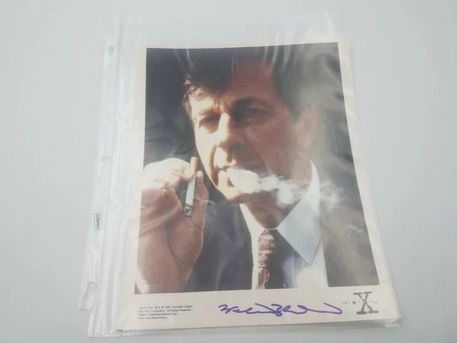 WILLIAM B. DAVIS signed THE X-FILES/CIGARETTE-SMOKING MAN 8x10 photograph