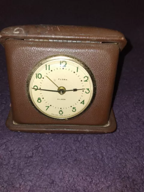 Florn folding travel alarm clock 1950s VINTAGE  working condition