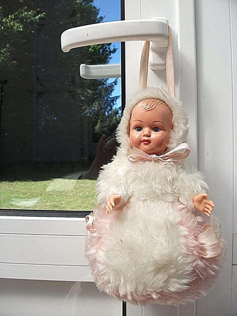 Ancien Jouet Musical Poupon Peluche Pour Berceau-Celluloid- Boite A Musique