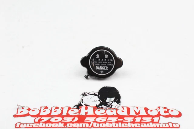 2022 2023 Yamaha Yzf R7 Oem Radiator Cap H8