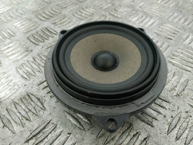 BMW 3 2010 E90 318i Rear Right Door Sound Speaker 6970929 65136970929