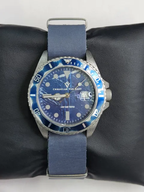 Christian Van Sant Men's CV5203 Montego Analog Display Quartz Blue Watch Rotatin