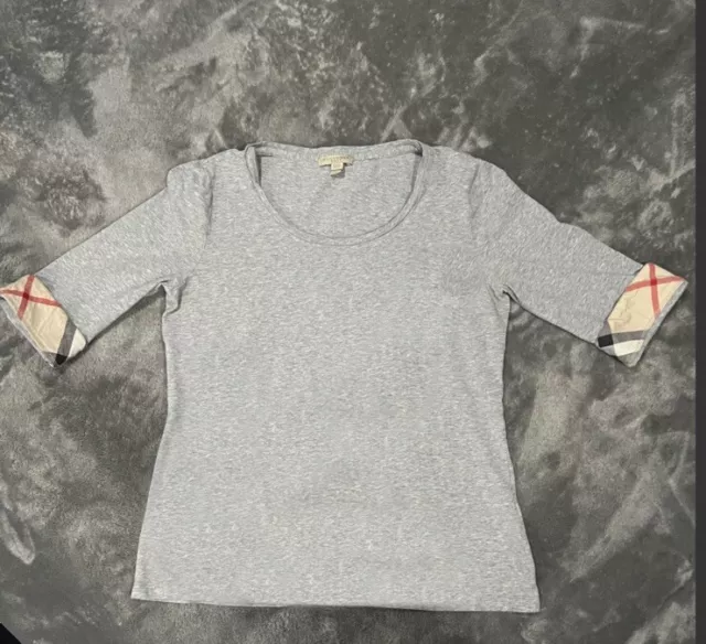 Women’s Burberry Tshirt 3/4 sleeve scoop neck check cuff  Ysm82368 grey Size M