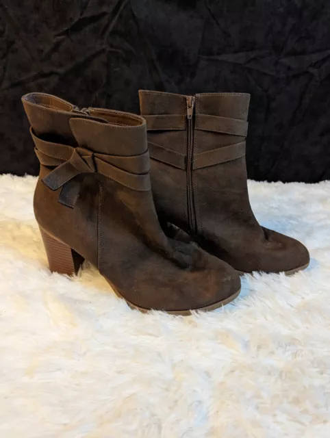 Boots Size 11 Wide Womens American Eagle Brown Booties