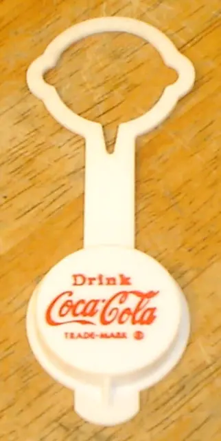 Vintage Coca-Cola Soda Bottle Resealer Cap/Lid Made In USA Unused Coke Replicap