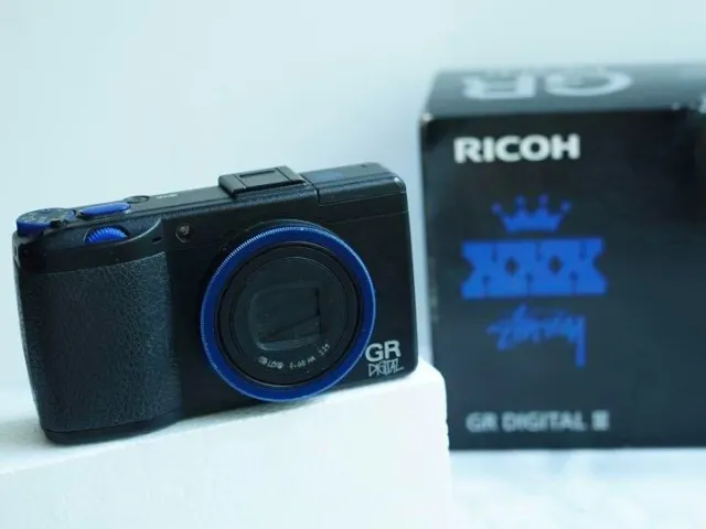 RICOH GR DIGITAL3 x STUSSY collaboration model Limited 500