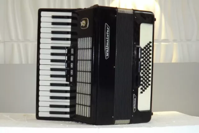 Piano accordion akkordeon  WELTMEISTER STELLA 60 bass