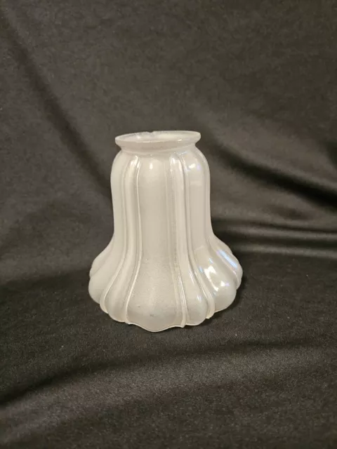 Frosted Ribbed Glass   Bell Shaped Light Lamp Shade Vintage 5 Inches Tall