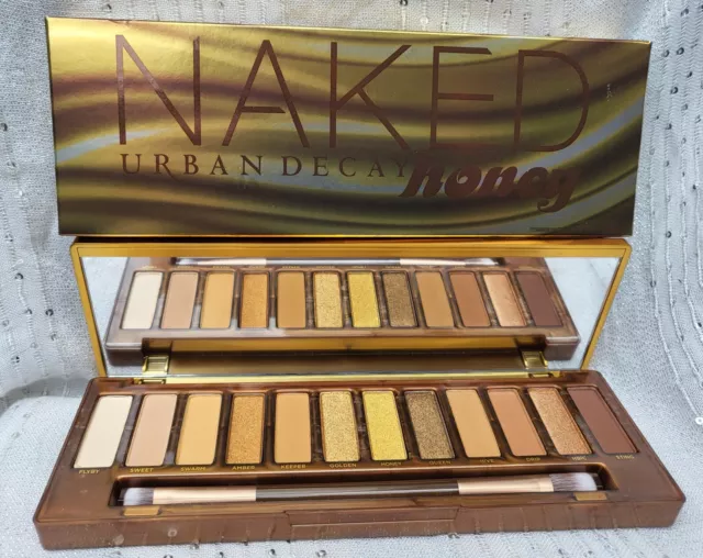 Urban Decay Naked Honey Eyeshadow Palette 12 x .95g + Double Ended Brush