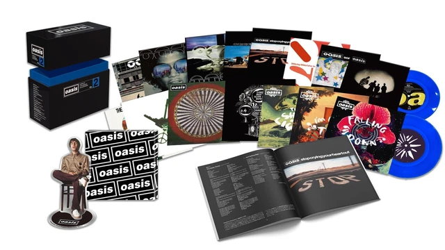 OASIS COMPLETE SINGLE Collection 94 - 05 Very Rare Japan OASIS COMPLETE SINGLE Collection 94 - 05 Very Rare Japan