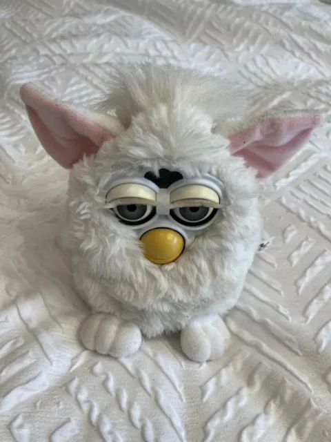 Vintage Original Snowy White Furby 1998 First Edition