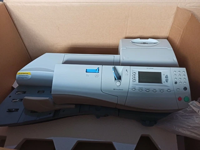 Pitney Bowes DM400 series Digital Postage Meter UR