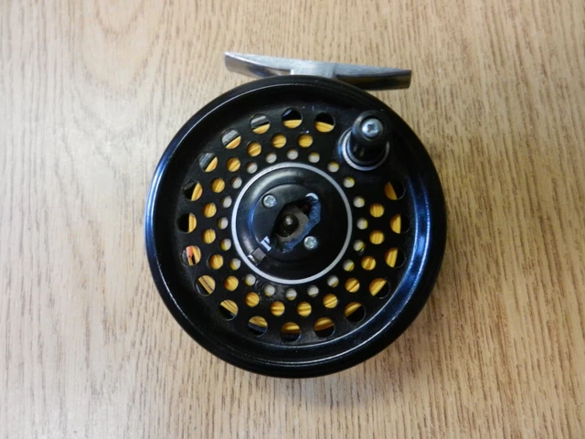cortland crown ii fly reel blue Series  Fisherman's Headquarters offers ample space for fly line and backing Vosseler Fly Reel Air-One Blue
