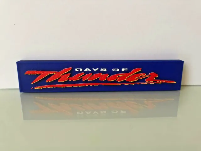 Days of Thunder Display Collectible Logo Text Stand Tom Cruise Nicole Kidman Car