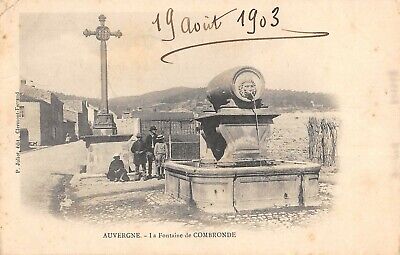 Cpa 63 Auvergne La Fontaine De Combronde