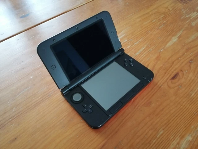 Nintendo 3DS XL Console Portable Rouge - Pour pièces - For parts