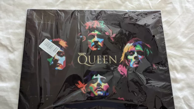 Queen Wall Art