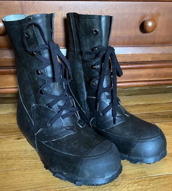 HOOD USMC US Military Extreme Cold Vapor Barrier Mickey Mouse Boots