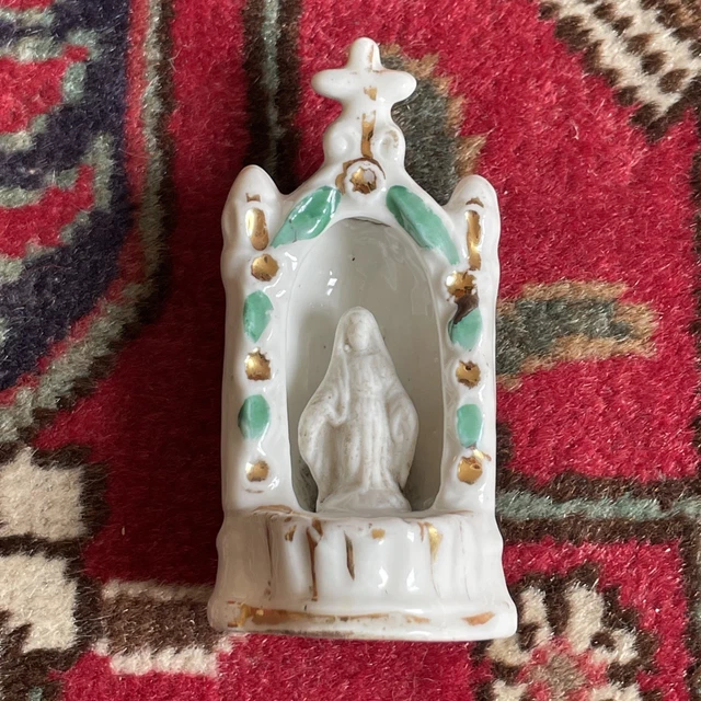 Bénitier De Chevet Ancien - Porcelaine Polychrome Dorée Et Vierge En Biscuit - France