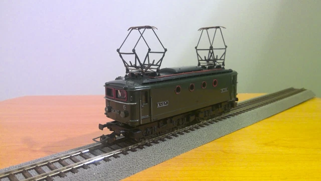 Locomotive électrique HO Hornby BB 16009 Réf 638 - Bon état Non Testée