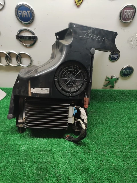 Caisson de graves Alfa Romeo 147 - 383082 BOSE