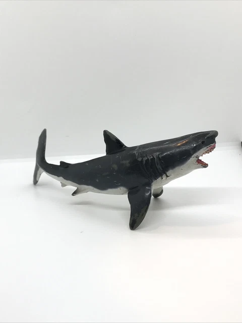 Monterey Bay Aquarium 1991 Great White Shark Plastic Figure Safari LTD 90s 9”