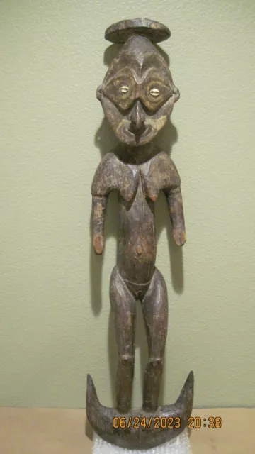 Papua New Guinea Sepik River Suspension Hook Early/MId 20th Century