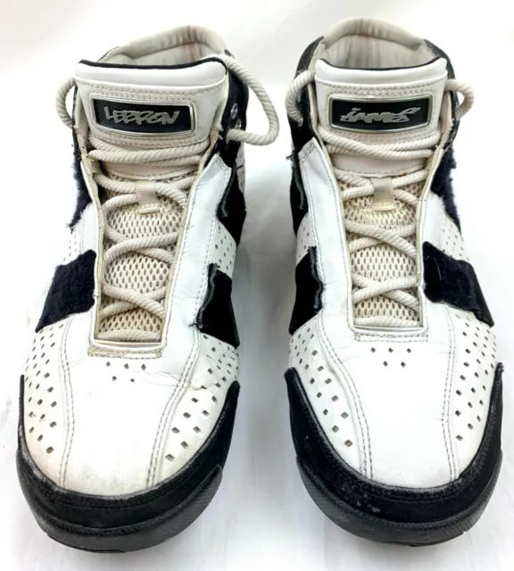 Nike Air Lebron James Zoom 20-5-5 Size 10.5 white Metallic black 31145 111