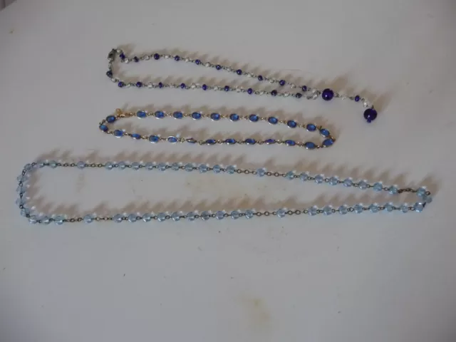 Lot de 3 colliers bleus ( perles a definir ) REF3