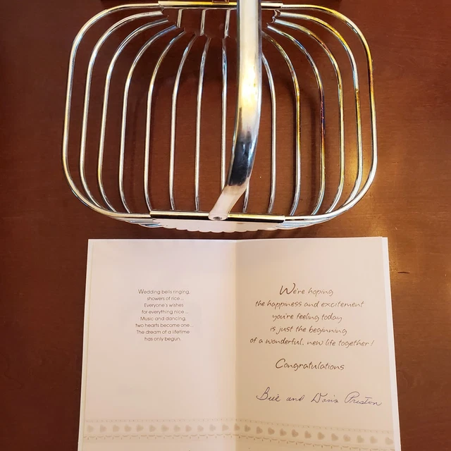 VTG International Silver Company Silverplated Fruit Basket c. 1990
