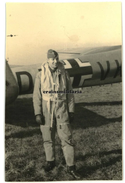 Orig. Foto 1.(F)/124 Pilot m. Dornier Do 17 Flugzeug Flugplatz DANZIG Polen 1941