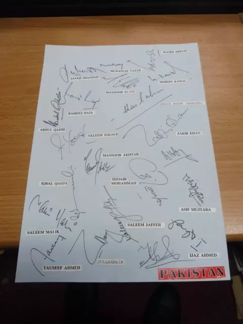 Pakistan Tour of England 1987 - Signed by  21 inc. Javed Miandad & Abdul Qadir