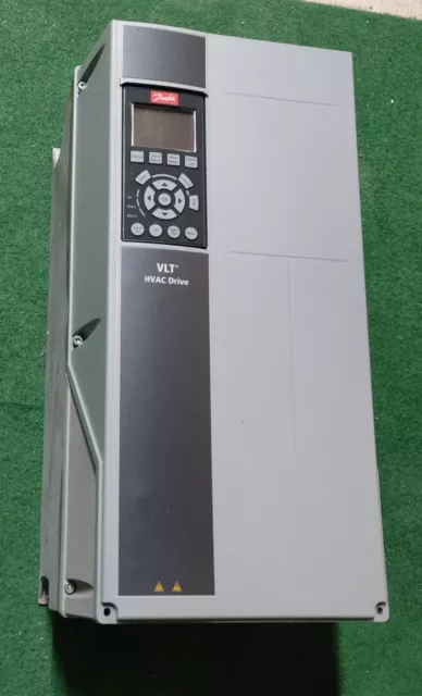 Danfoss Frequenzumrichter  FC-102 HVAC Drive 18 kW IP 55