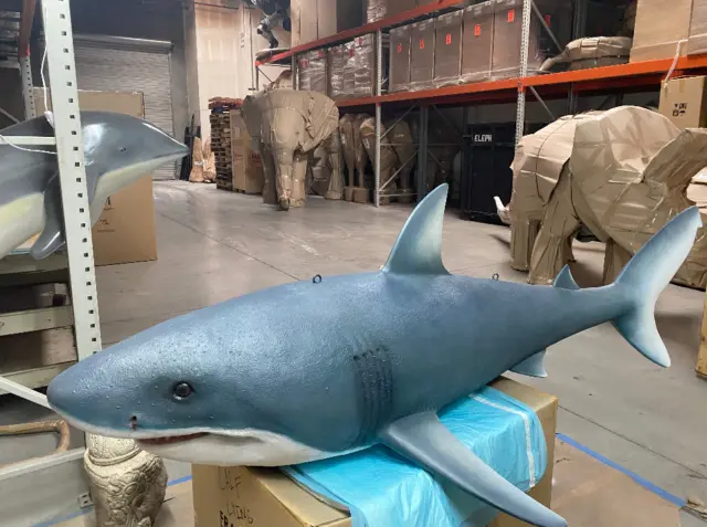 Large Great White Shark Life Size Statue Sea Animal Zoo Ocean Prop Display Decor