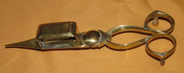 Éteignoir à Bougies (mouchette) En Laiton Doré - Longueur 18 Cm, Peu Servi
