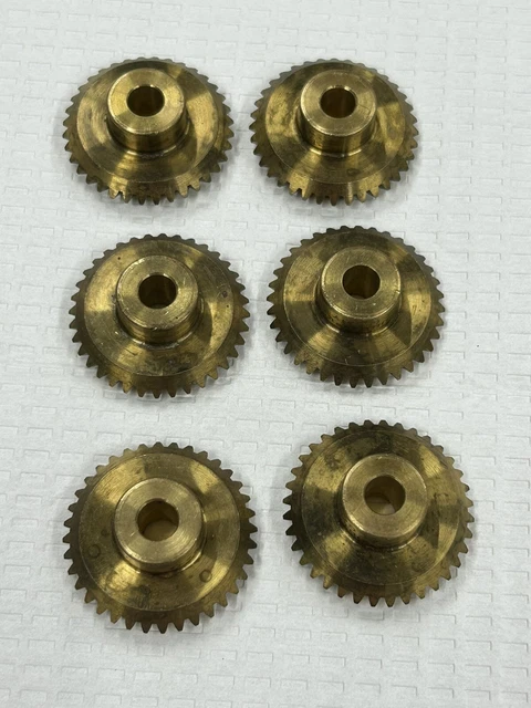 1 Pair Of Boston Gear Brass G-466Y 90 Degree Miter Gears 24 Pitch 36 Teeth