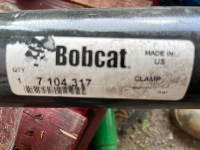 Bobcat  Mini Excavator Thumb Grapple Clamp 7104317