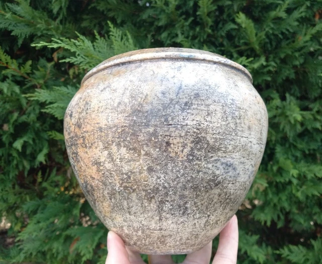 Fred Rose Pottery vase/vessel