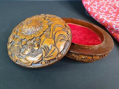 Old Middle Eastern Carved Wooden Vanity Box …beautiful collection and display it 2
