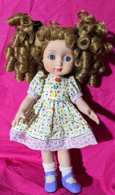 Toner Doll Movable Head Wearing A Size 7-8 Monique Wig Toner Doll Movable Head Wearing A Size 7-8 Monique Wig