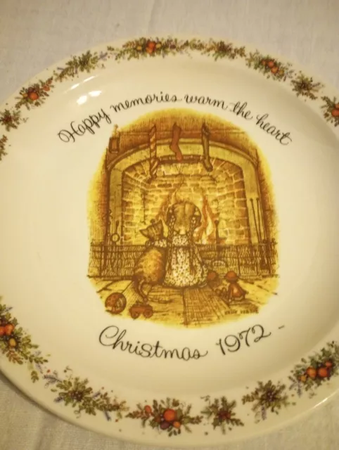 Holly Hobbie Christmas 1972 Plate