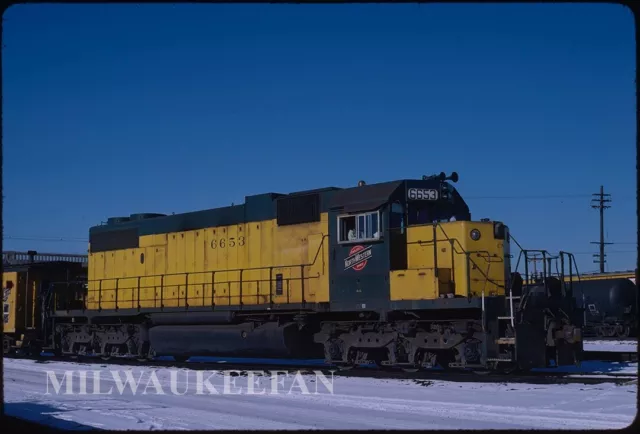 Original Kodachrome slide Chicago North Western C&NW SD38-2 6653 roster 1979