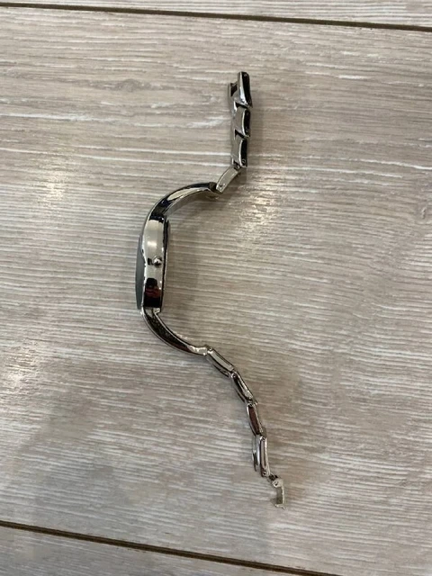VINTAGE Christian Dior Watch 90s Womens 2