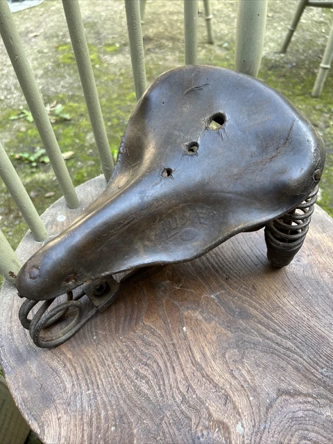 Selle de vélo en cuir Photos Stock & Des Images - Alamy Selle de vélo en cuir Photos Stock & Des Images - Alamy