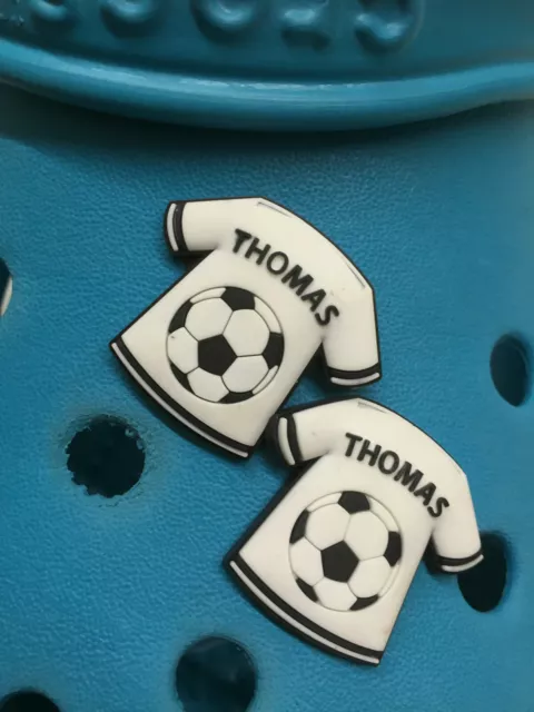 2 ciondoli per scarpe personalizzati Thomas per zoccoli.