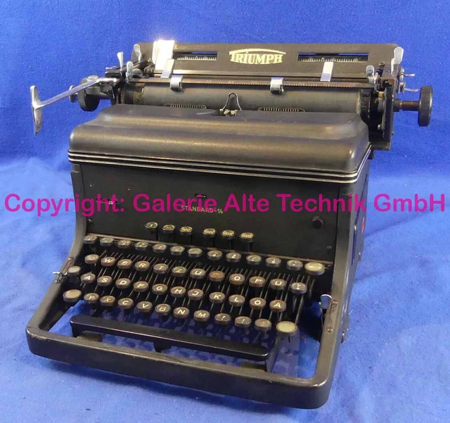 Triumph Schreibmaschine Modell 14 Nr. 288257 Bj. ab 1948 - Samlg. Franken - 2796